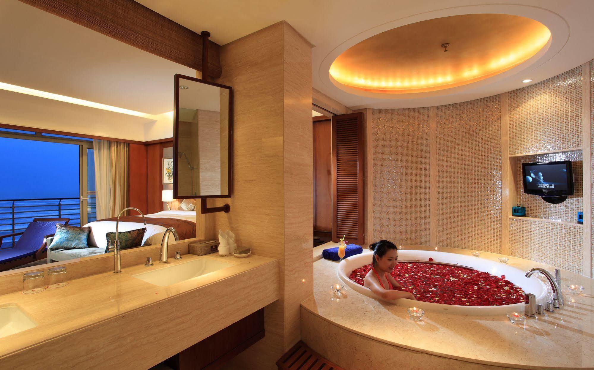 Grand Soluxe Hotel & Resort, Sanya Eksteriør bilde